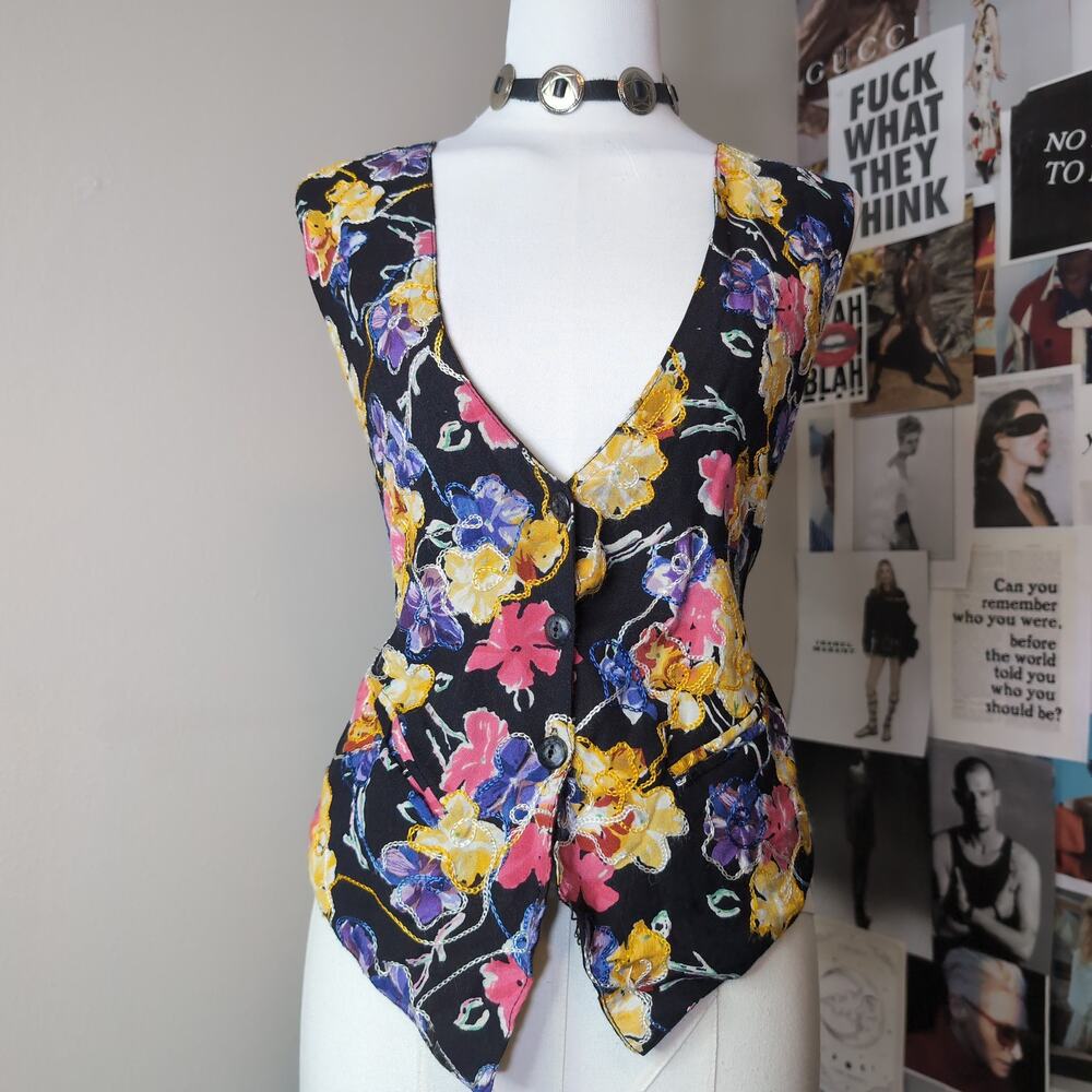 Floral Embroidered Vintage Button Up Vest